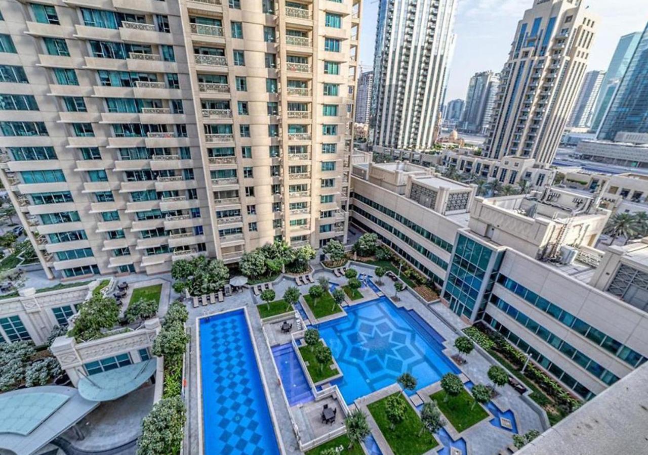 Luxury 2Br Downtown Apt With Burj Khalifa Views Dubai Exterior photo