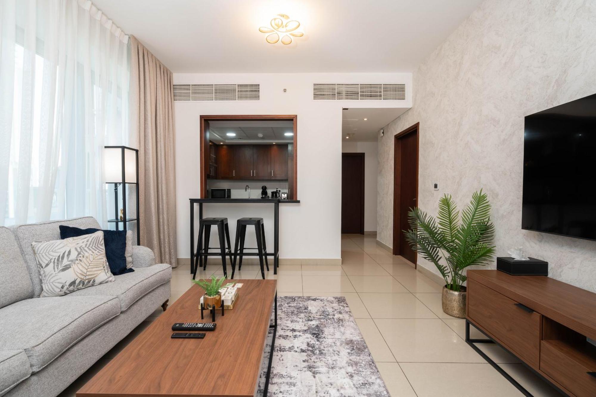 Luxury 2Br Downtown Apt With Burj Khalifa Views Dubai Exterior photo